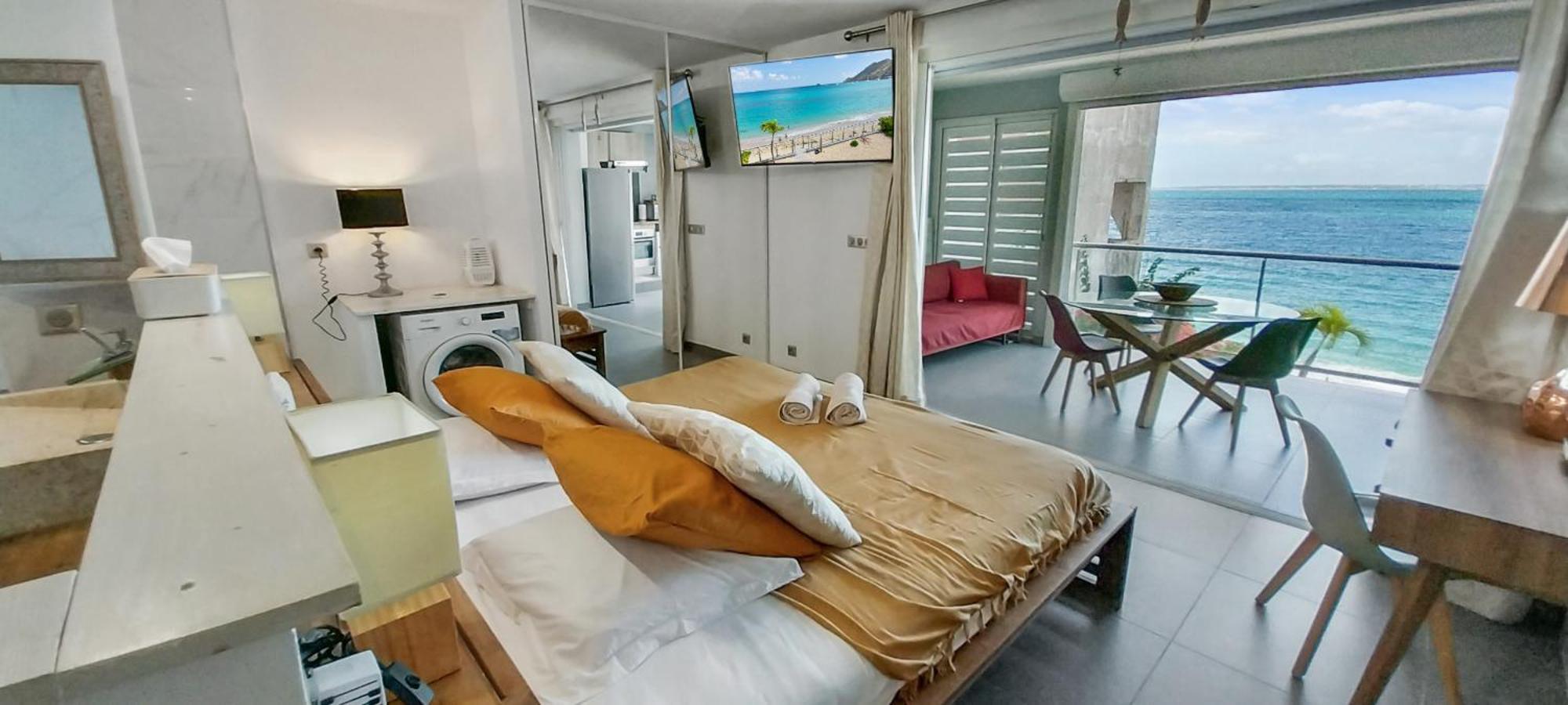 Official Page "Residence Bleu Marine" - Sea View Apartments & Studios - Saint-Martin French Side Grand Case Exterior foto