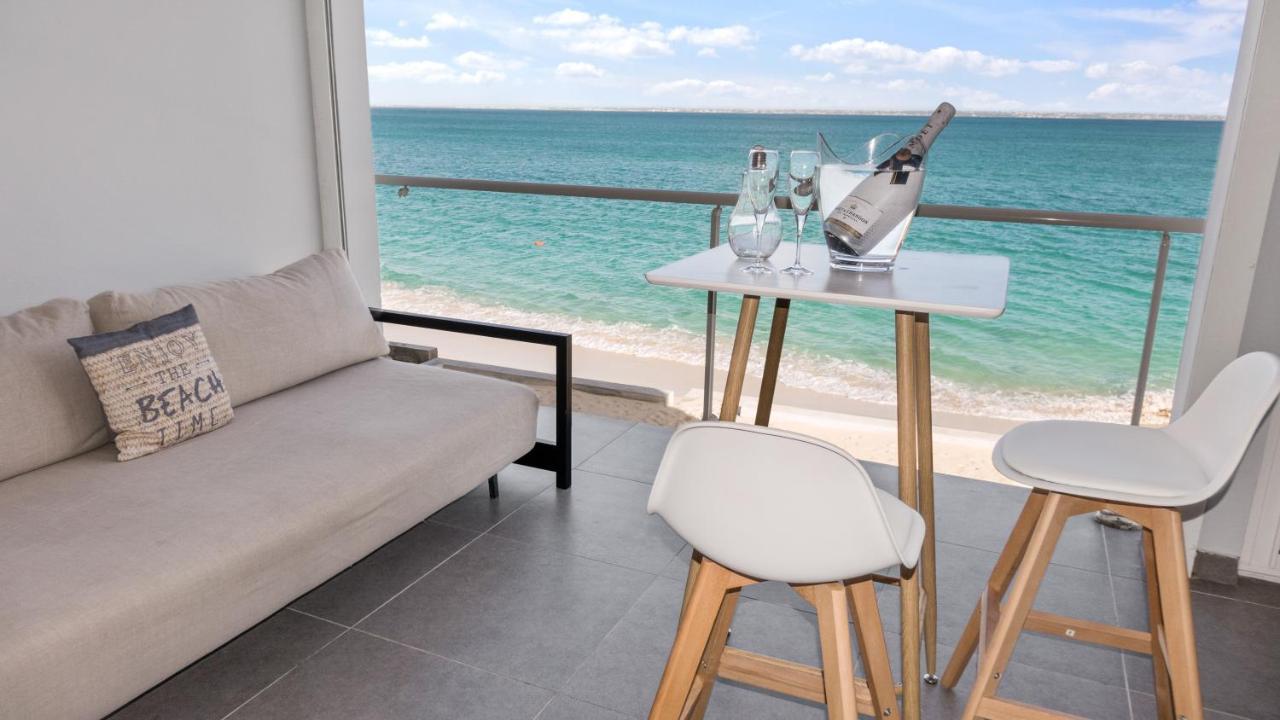 Official Page "Residence Bleu Marine" - Sea View Apartments & Studios - Saint-Martin French Side Grand Case Exterior foto